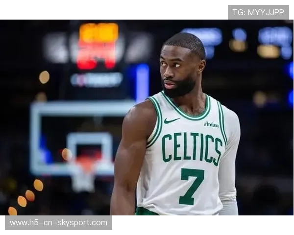 波士顿凯尔特人末节推进，杰伦布朗连得5分