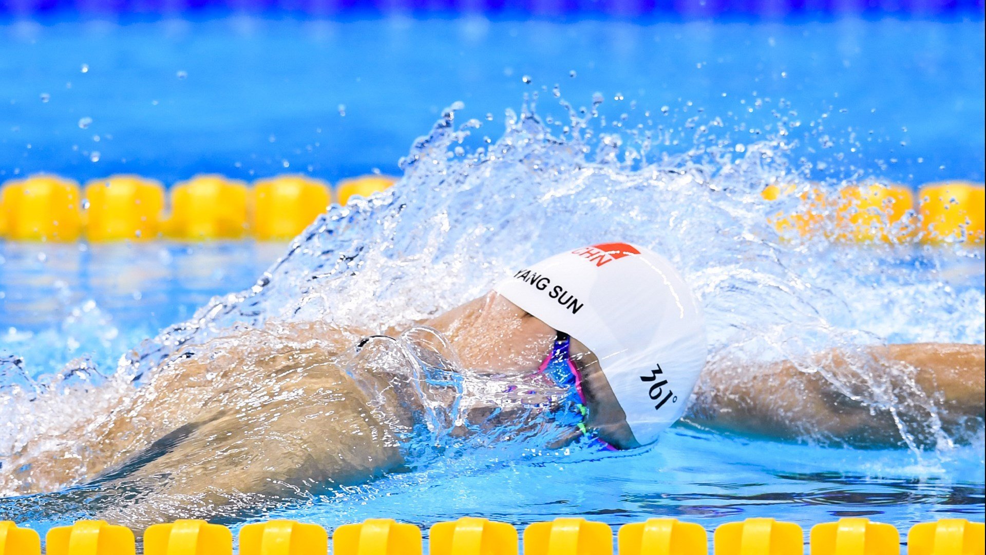 体育场馆周边夜经济兴起带动本地服务行业发展,体育场馆附近适合开什么店